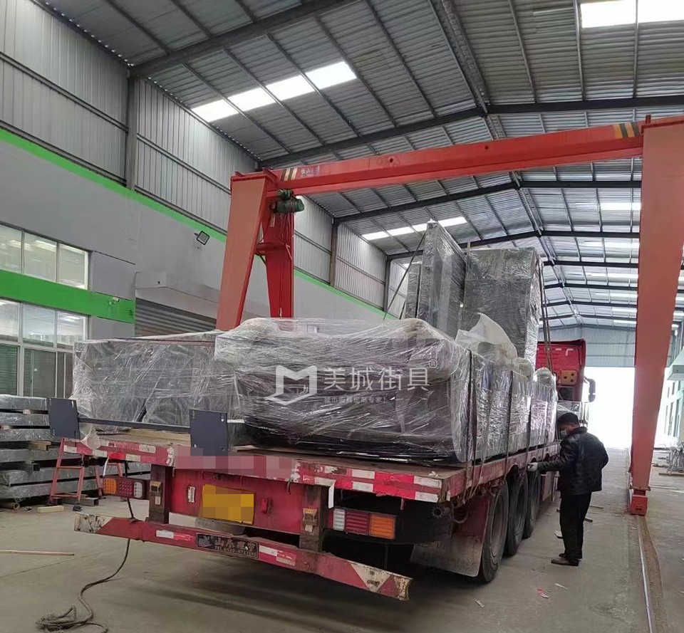 2023.2.24美城街具供應候車亭發貨記錄